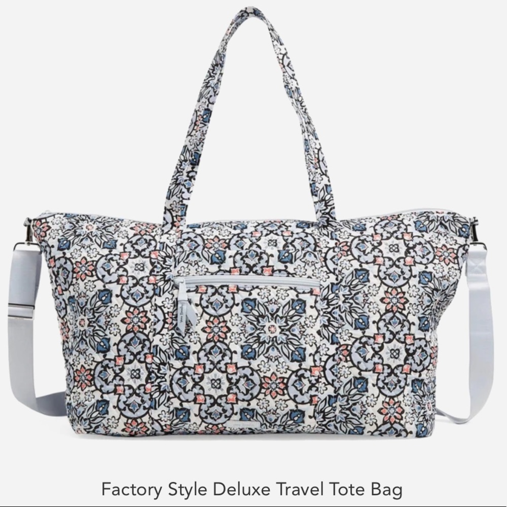 NWT - VERA BRADLEY Factory Style Deluxe Travel Tote Bag in Signature Cotton